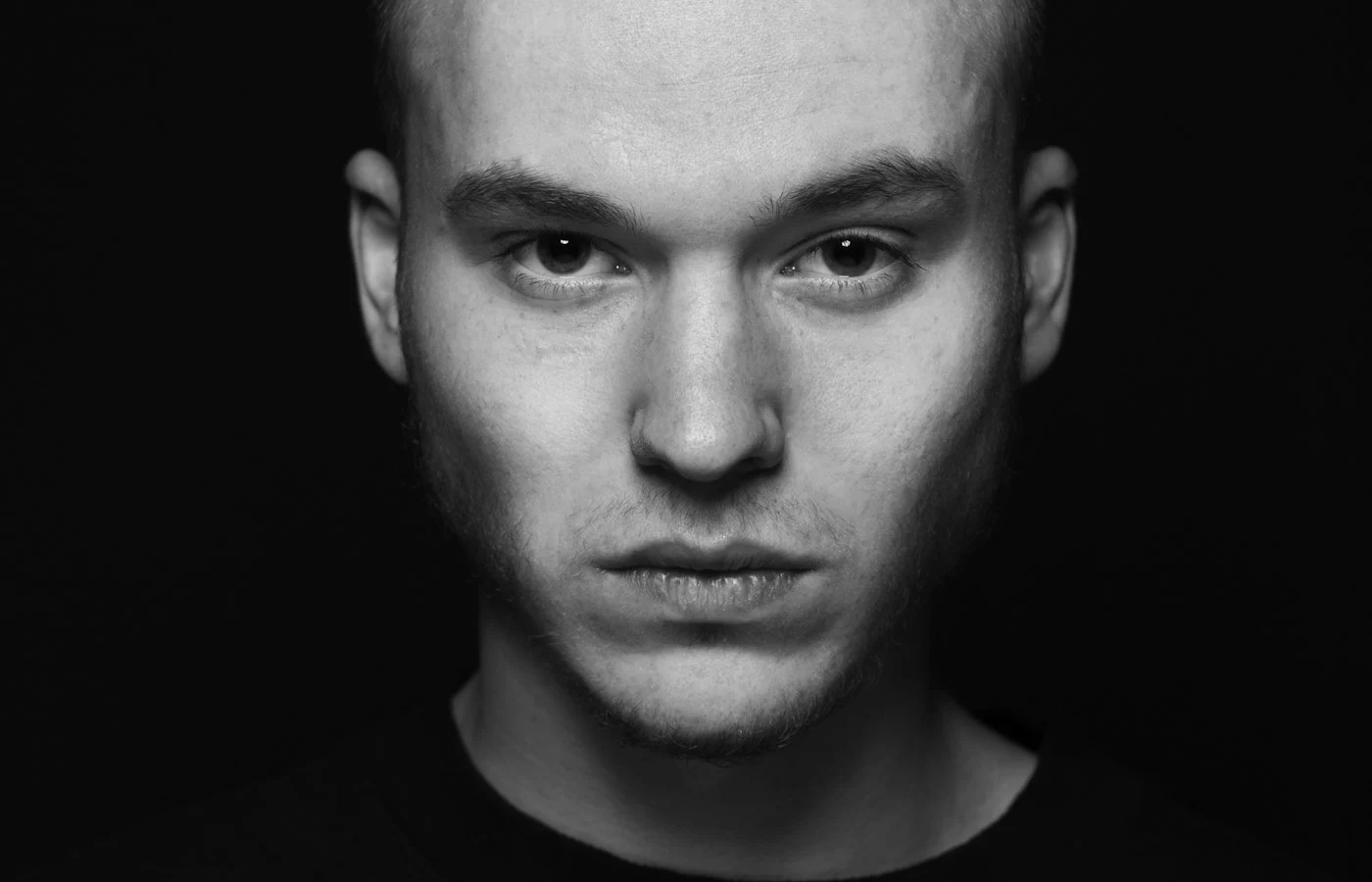 How to Make a YouTube Thumbnail Portrait with AI — style reference photo